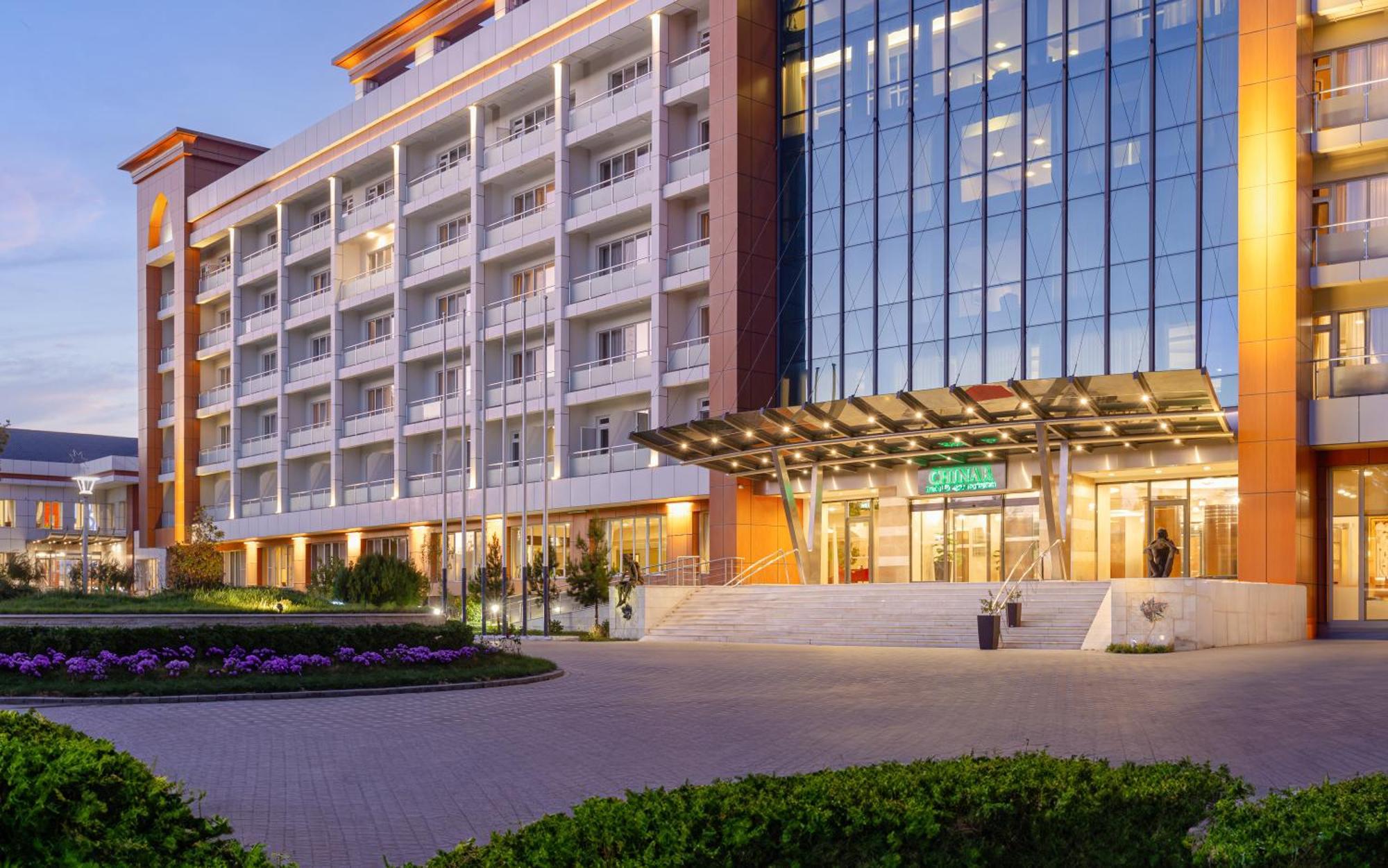 Chinar Hotel & Spa Naftalan Exterior photo