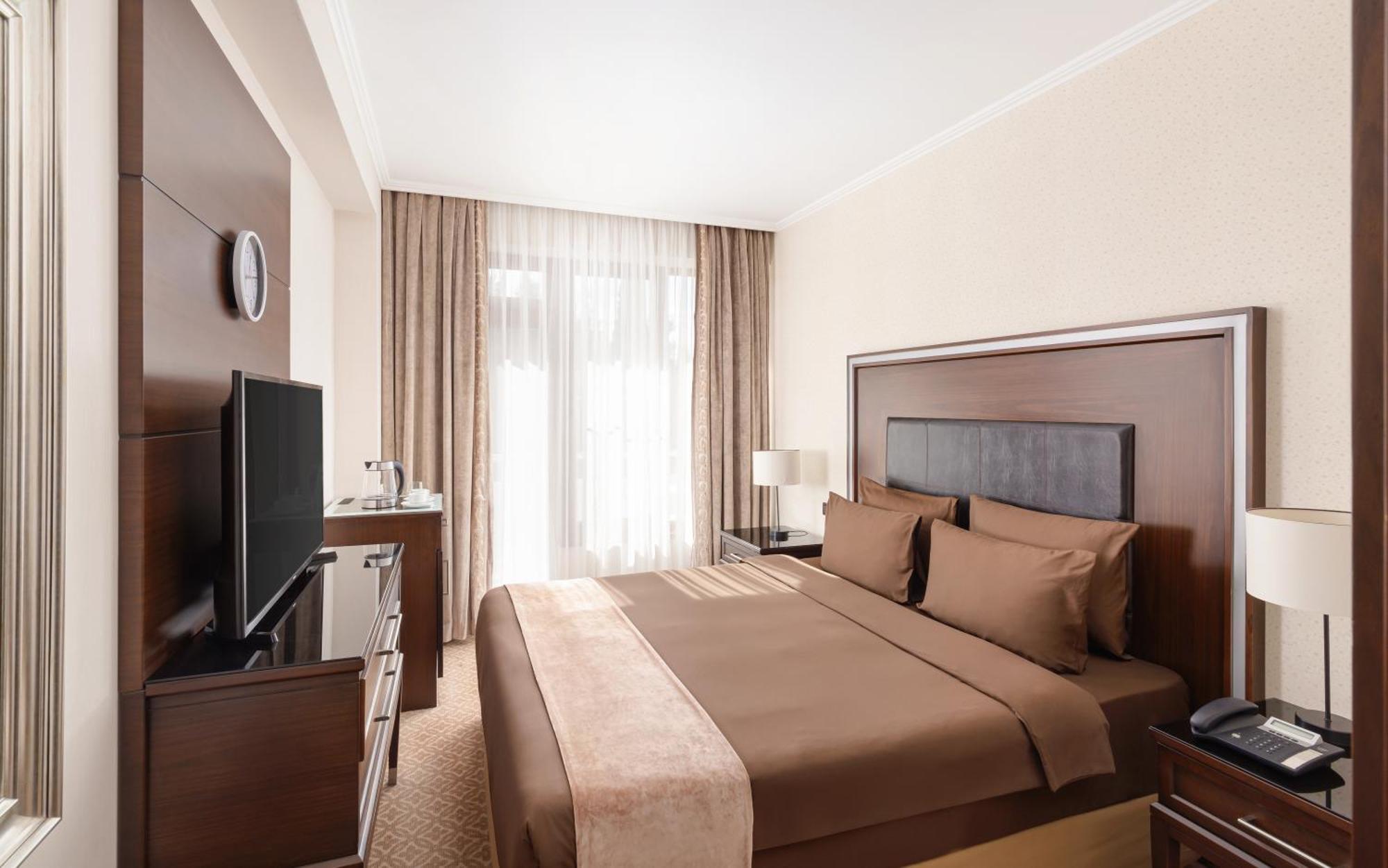 Chinar Hotel & Spa Naftalan Exterior photo