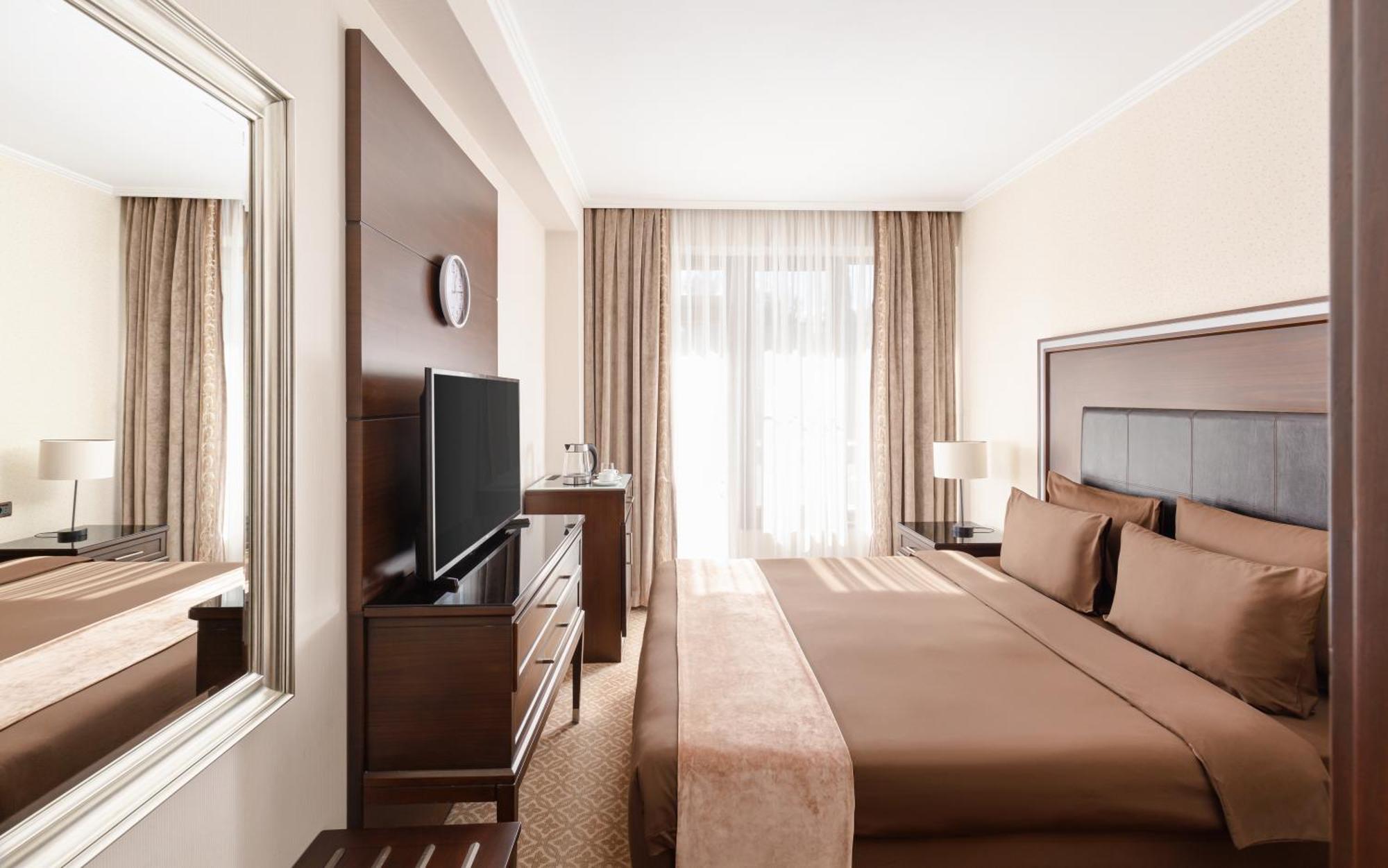 Chinar Hotel & Spa Naftalan Exterior photo