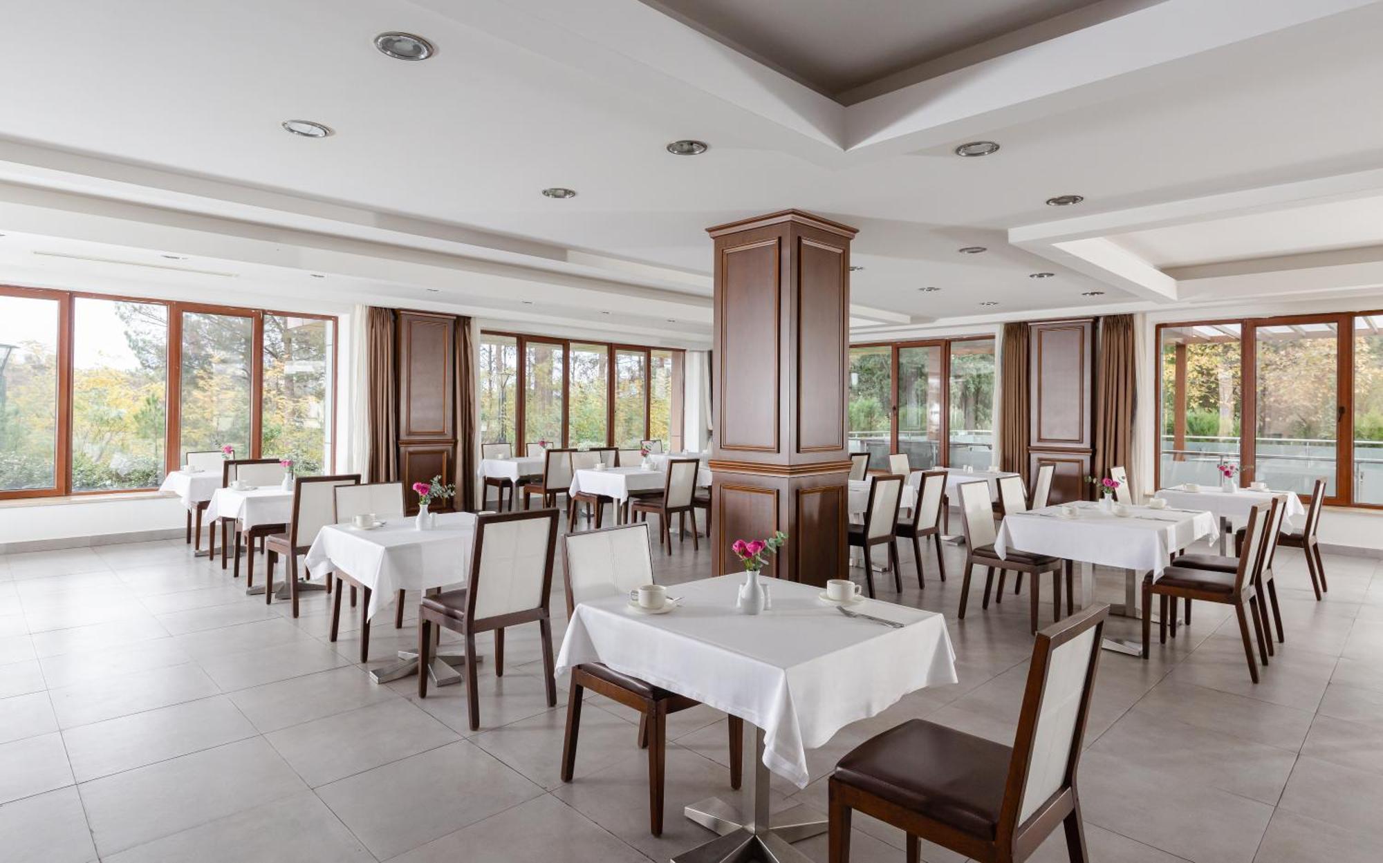 Chinar Hotel & Spa Naftalan Exterior photo