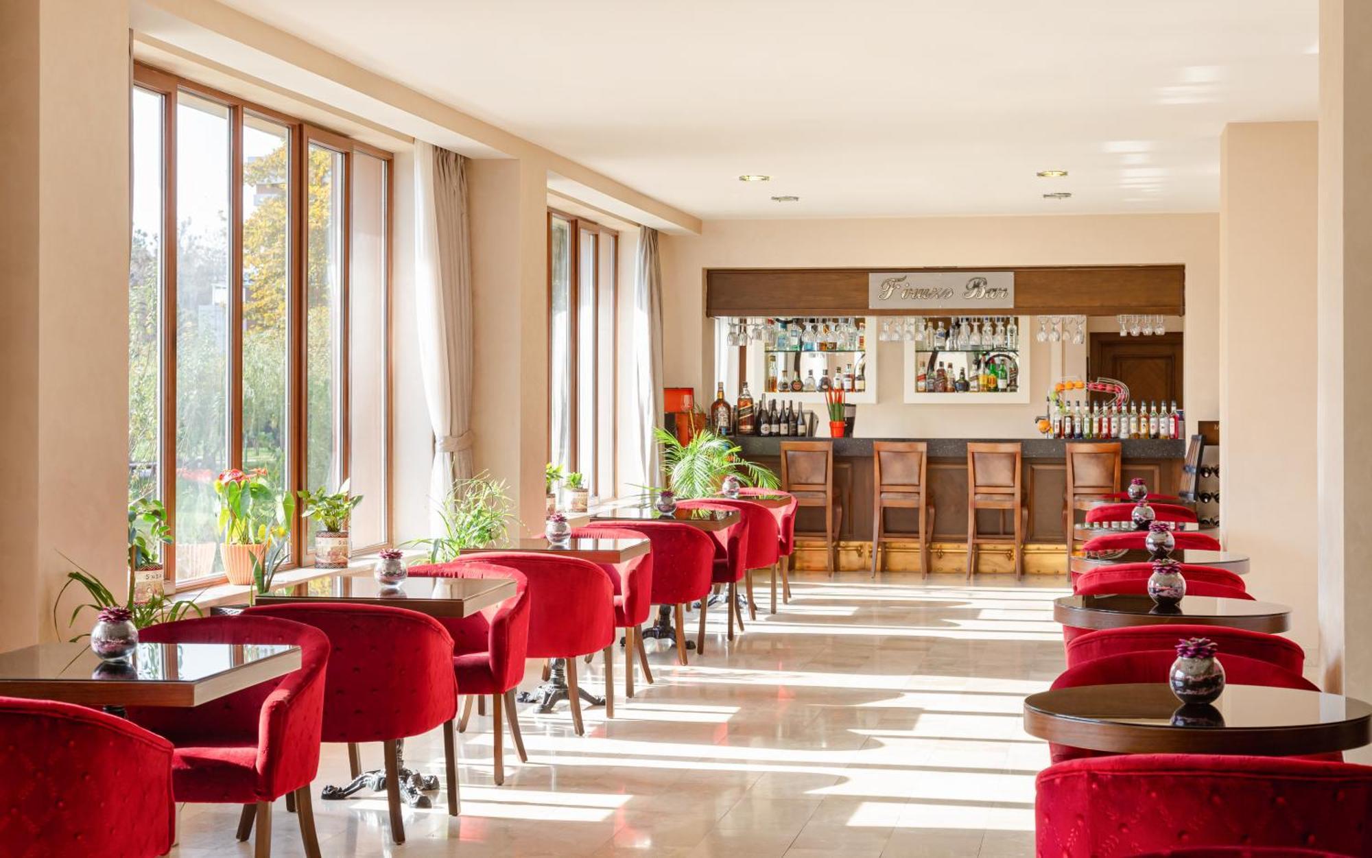 Chinar Hotel & Spa Naftalan Exterior photo